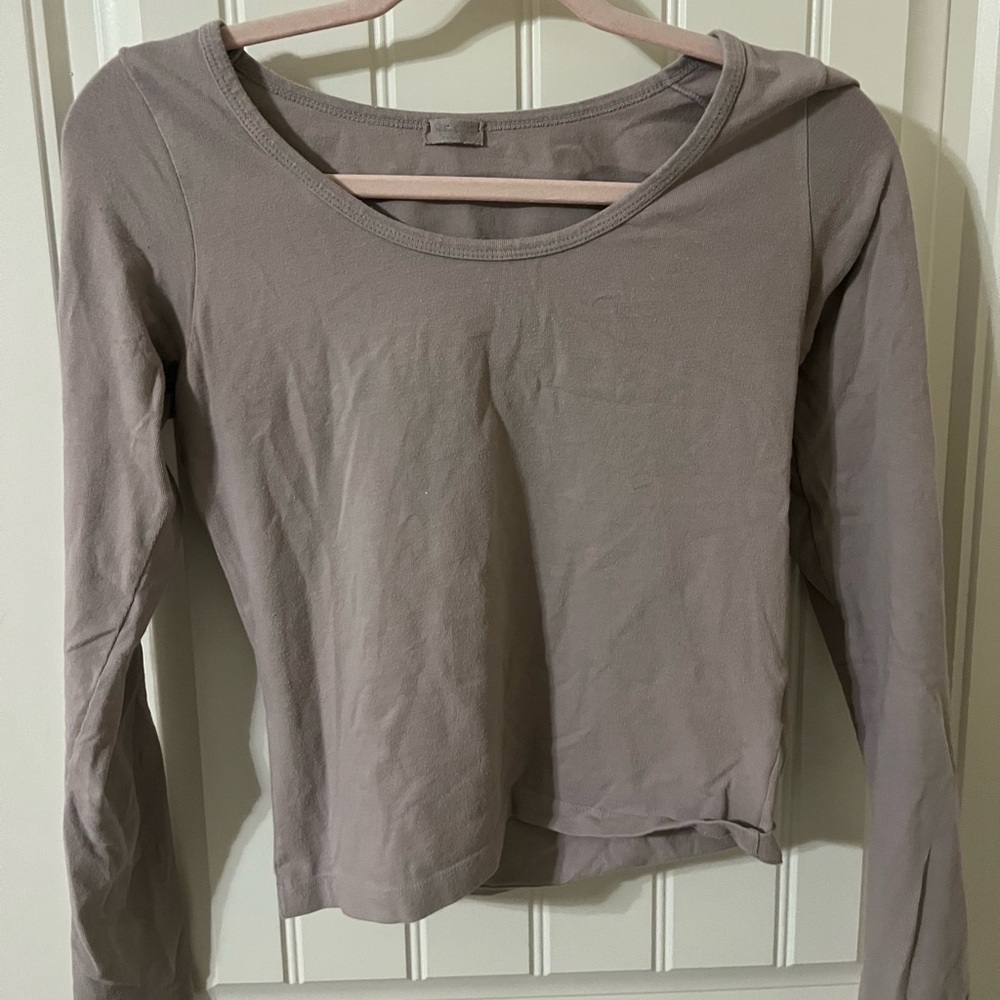 Brandy Melville discontinued dusty purple long sleeve